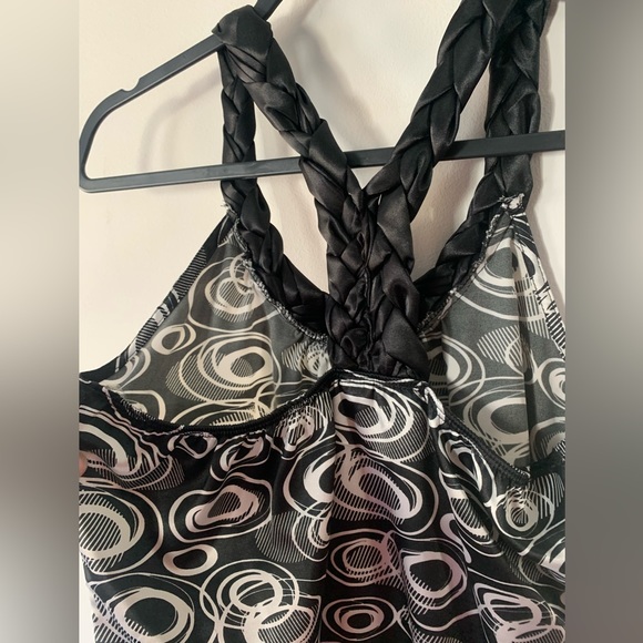 Sleeveless blouse - Picture 5 of 7